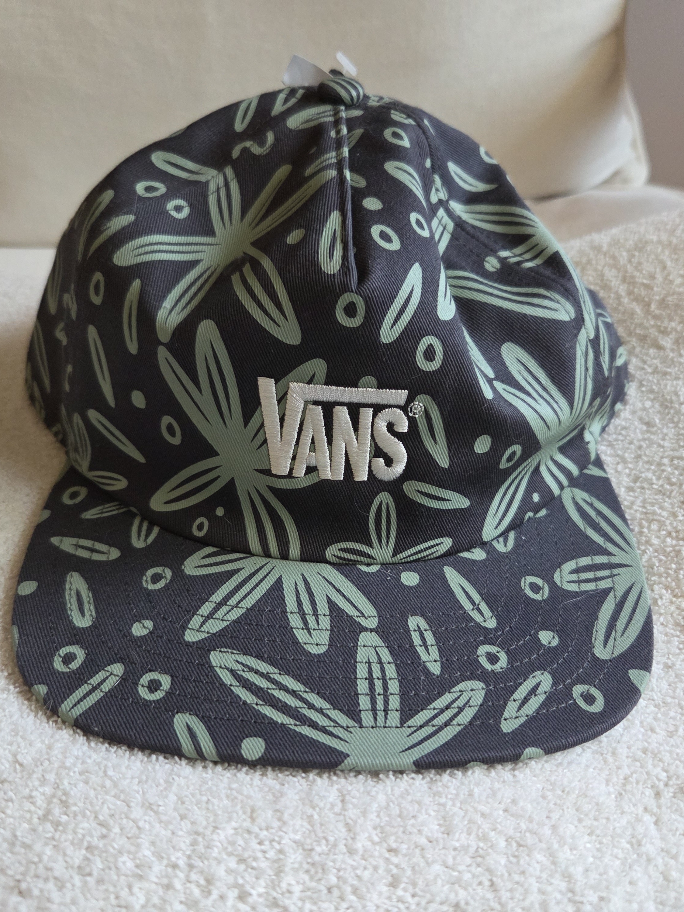 Vans Black Hat With Mint Green Floral Print